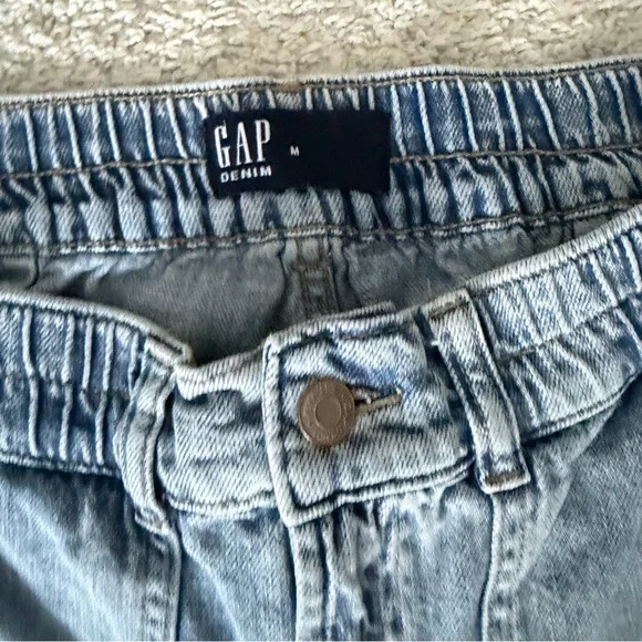 GAP High Rise Girlfriend Utility Light Denim Joggers - Medium - Picture 5 of 5